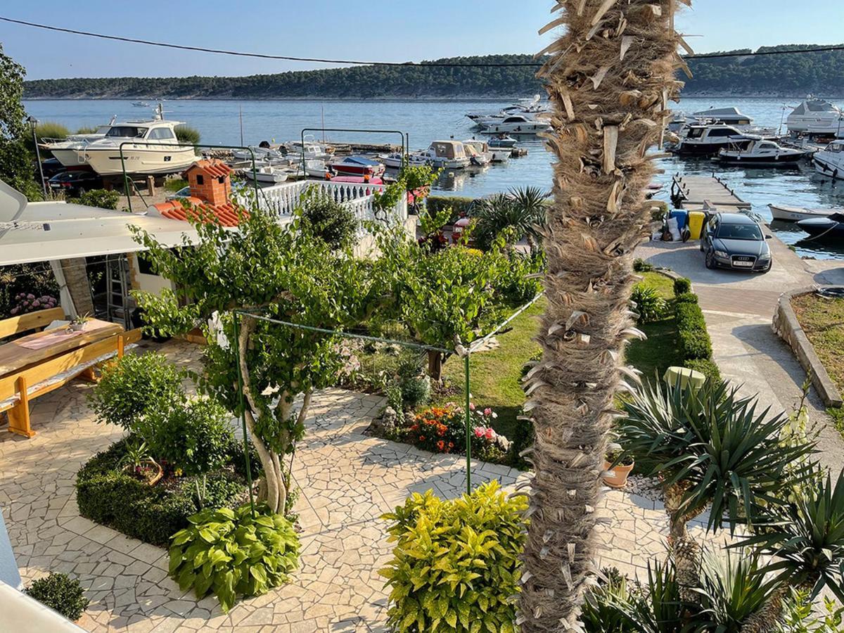 Apartments Near The Sea Barbat Barbat na Rabu Zimmer foto